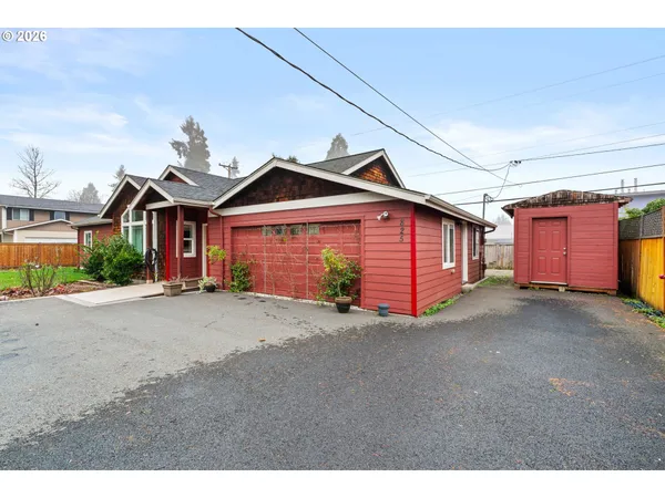 $612,999 | 825 Waverly Street, Eugene, OR 97401