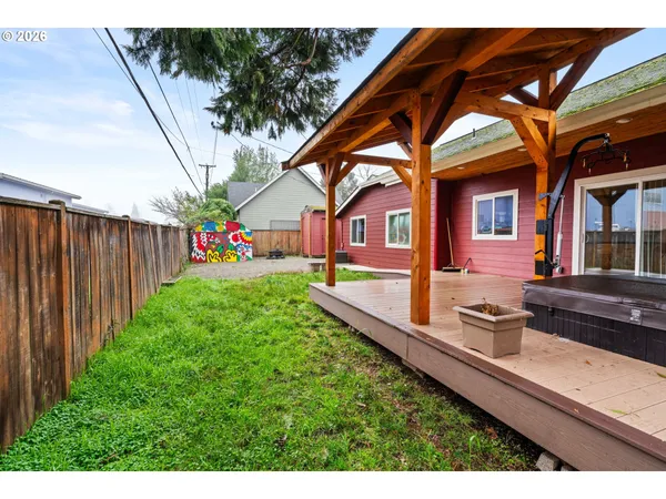 $612,999 | 825 Waverly Street, Eugene, OR 97401