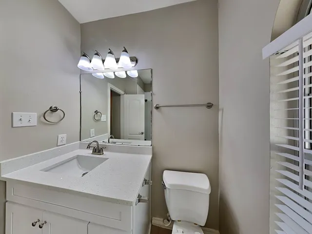 $1,915 | 28919 Hidden Lake Court, Magnolia, TX 77354