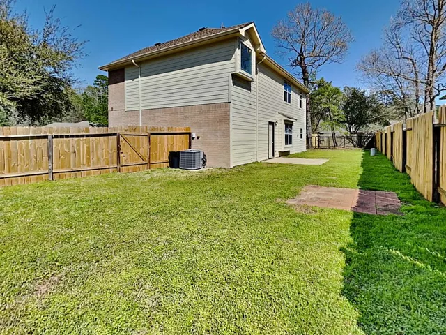 $1,915 | 28919 Hidden Lake Court, Magnolia, TX 77354