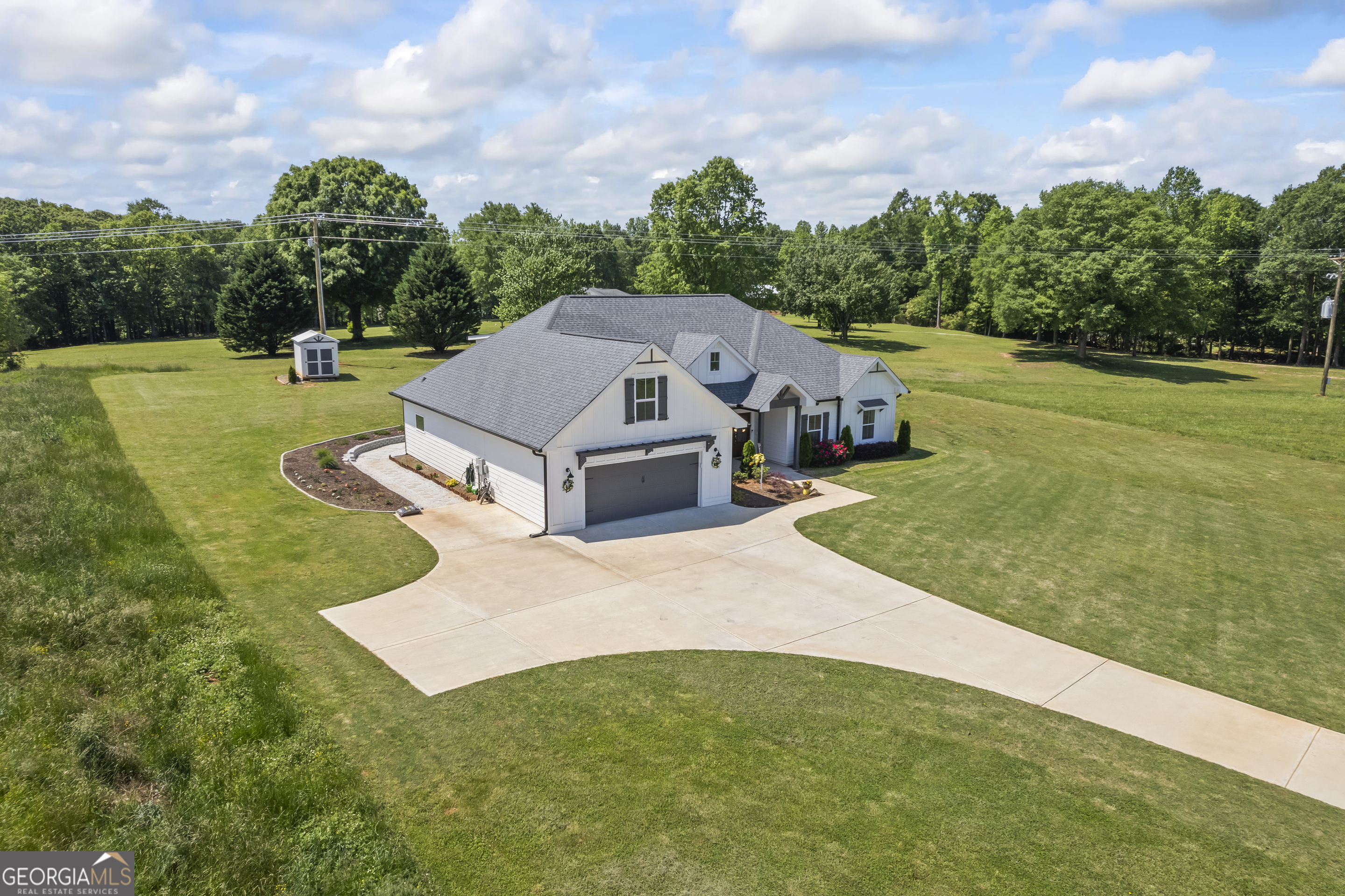 209 Unawatti Road Canon, GA 30520 - Photo 8 of 79 Gallery Image 8
