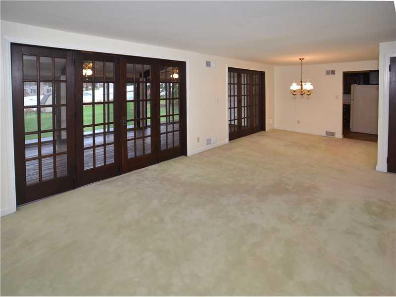 306 Murrysville Road Level Green, PA 15085 - Photo 10 of 21 Living Room.