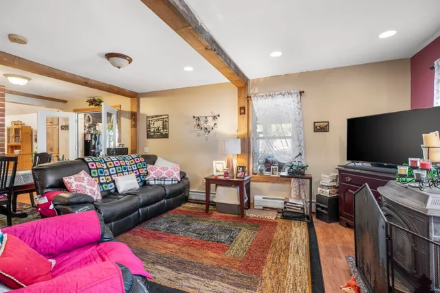 $312,400 | 1025 Route 123 Stoddard Nh 03464, Stoddard, NH 03464