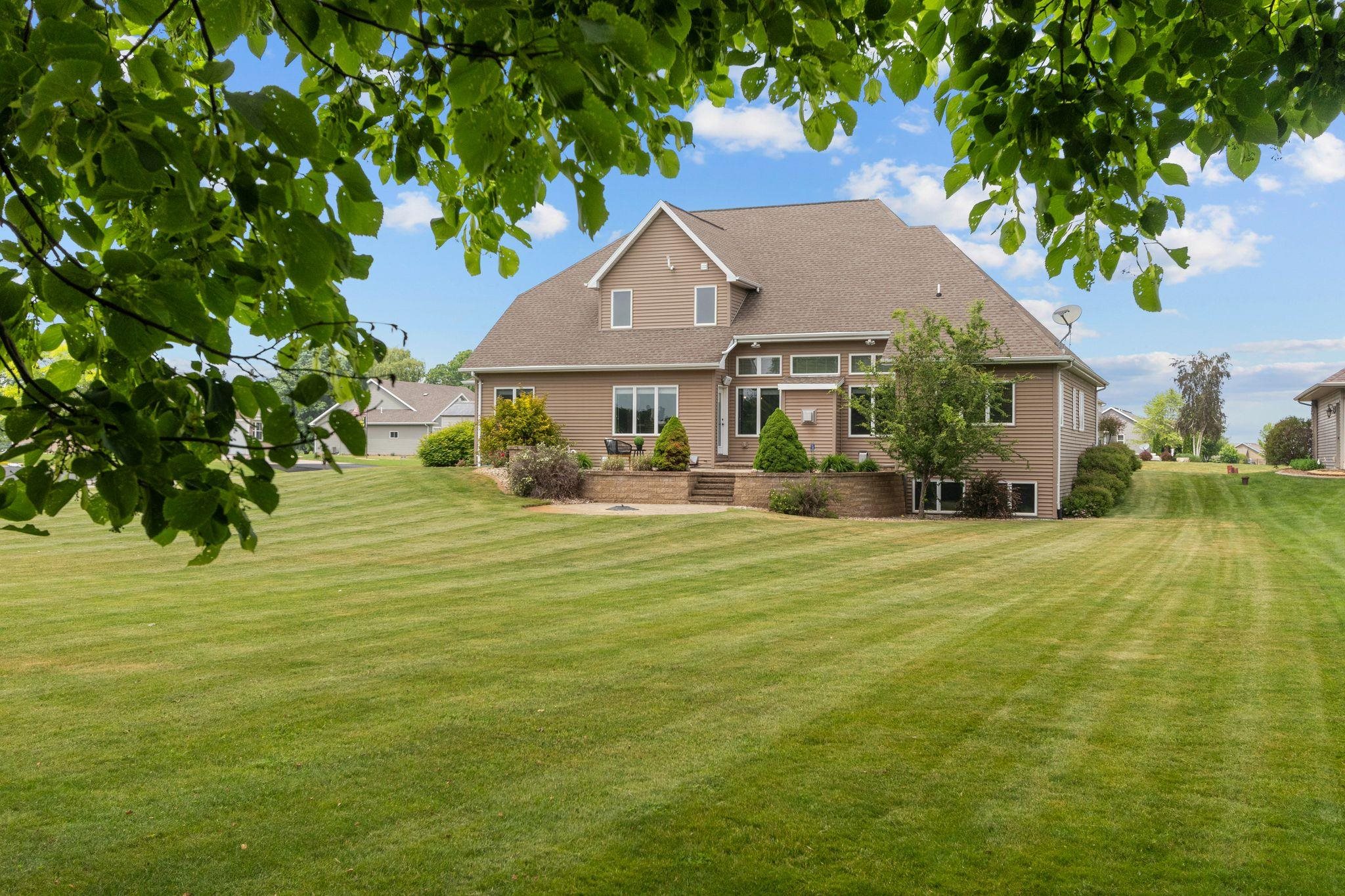 493 Dalton Road Neenah, WI 54956 - Photo 55 of 65