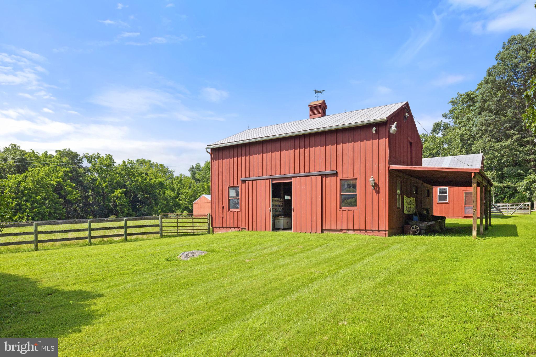 961 Summerville Road Boyce, VA 22620 - Photo 32 of 35 4 Stall Horse Barn