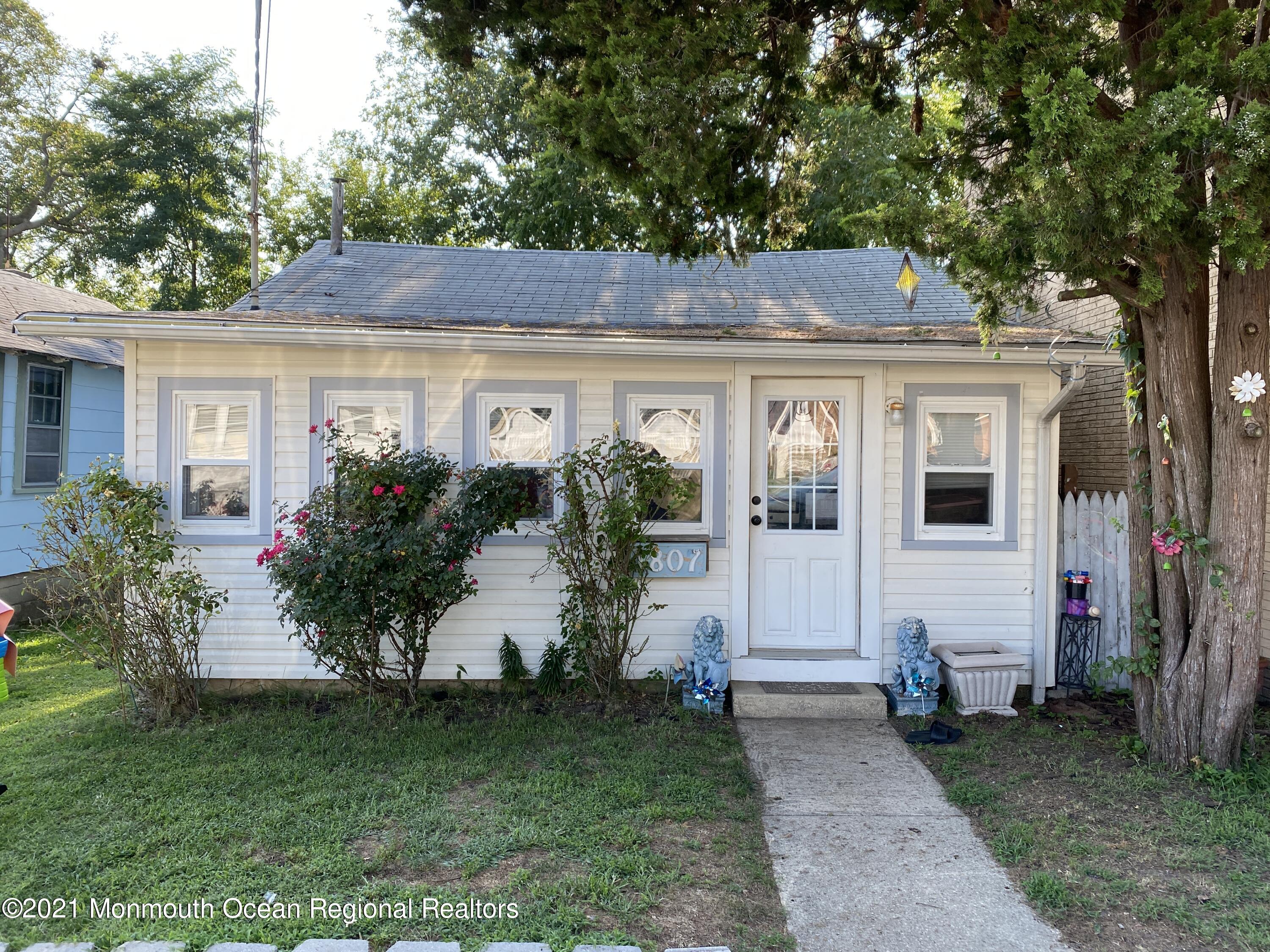 1807 Fernwood Road Lake Como, NJ 07719 - Photo 1 of 17 IMG_0052 2