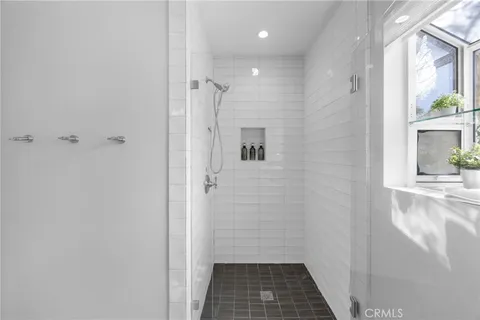 $1,625,000 | 134 Bennett Avenue, Long Beach, CA 90803