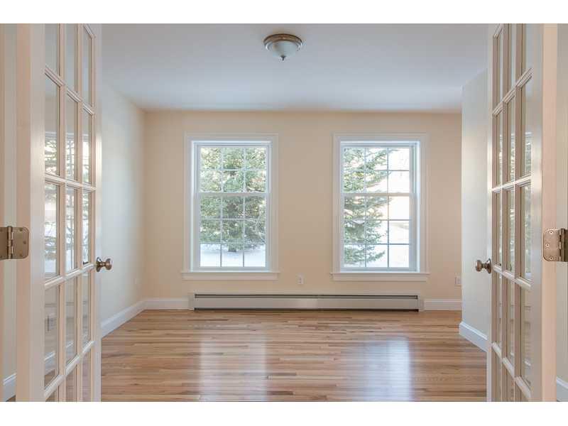 12 Kenneth Street Portland, ME 04103 - Photo 6 of 13 Den/Family/Great Room.
