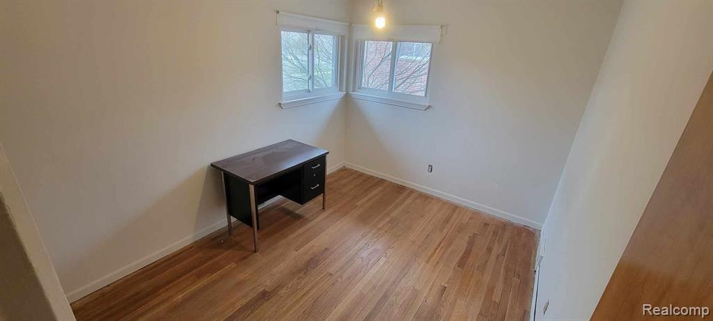 14065 Inkster Road Livonia, MI 48154 - Photo 13 of 25