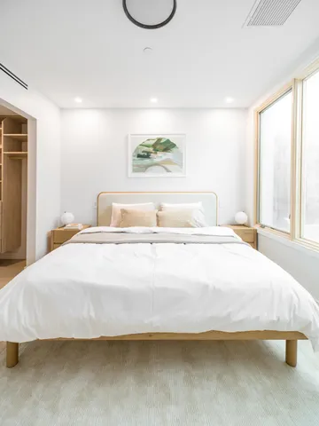 $2,250,000 | 636 Lorimer Street, Unit 1 | Williamsburg