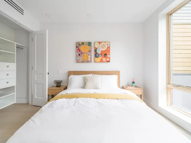 $2,250,000 | 636 Lorimer Street, Unit 1 | Williamsburg