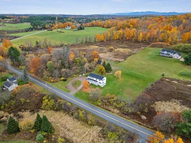 $635,000 | 571 Middle Road, Milton, VT 05468