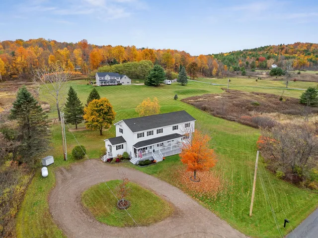 $635,000 | 571 Middle Road, Milton, VT 05468