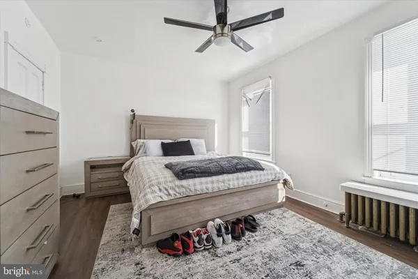 $237,500 | 33 East Broadway Avenue, Clifton Heights, PA 19018