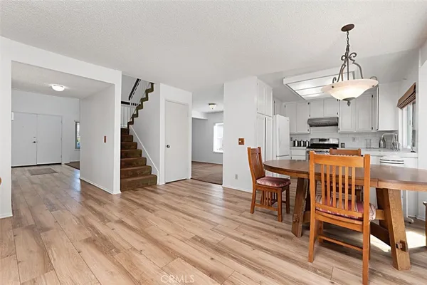 $848,999 | 1010 Janetwood Drive, Oxnard, CA 93030