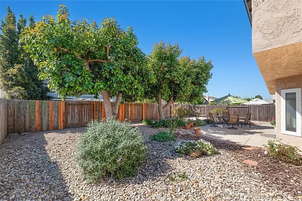 $848,999 | 1010 Janetwood Drive, Oxnard, CA 93030