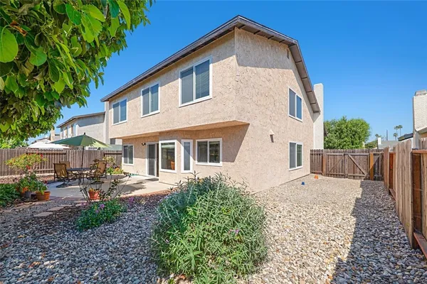 $848,999 | 1010 Janetwood Drive, Oxnard, CA 93030