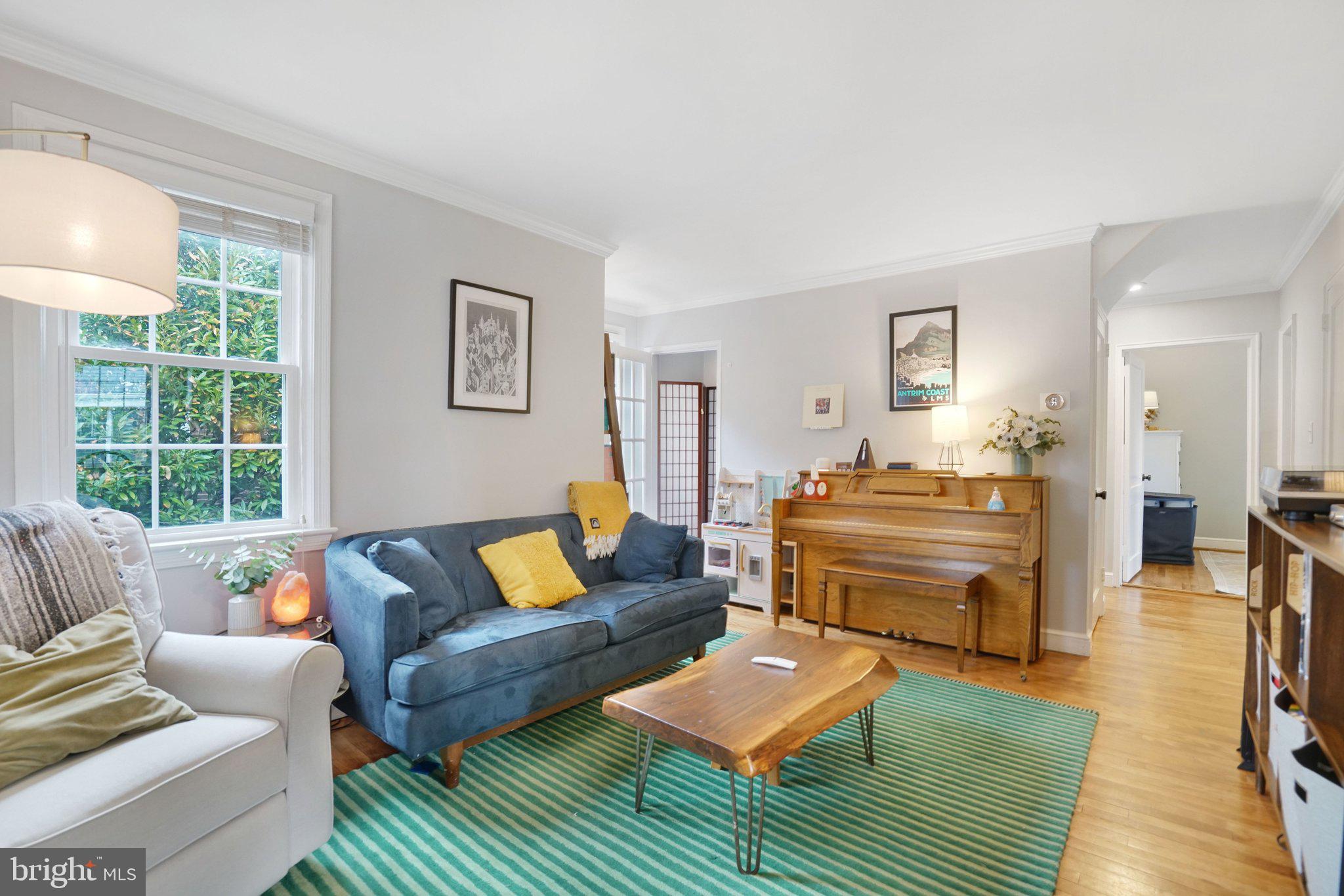 1901 Scroggins Road Alexandria, VA 22302 - Photo 3 of 38 Charming living space with natural light.