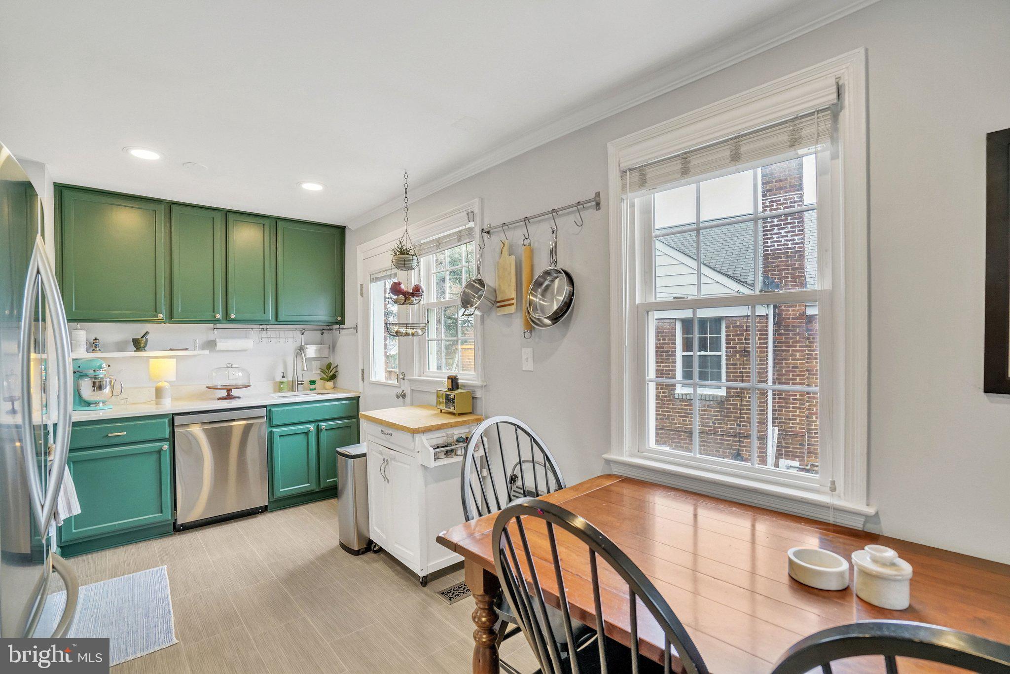 1901 Scroggins Road Alexandria, VA 22302 - Photo 8 of 38 Charming and fully remodeled kitchen.