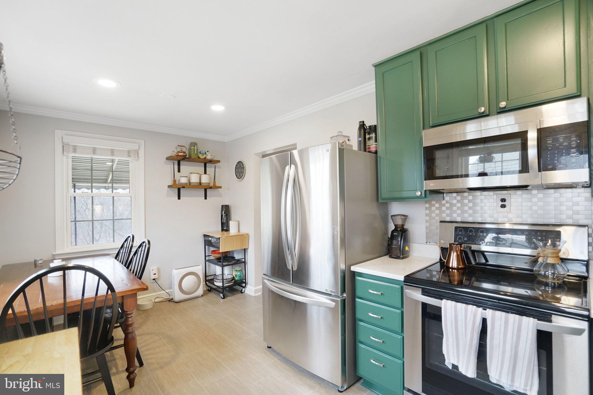 1901 Scroggins Road Alexandria, VA 22302 - Photo 10 of 38 Charming and fully remodeled kitchen.