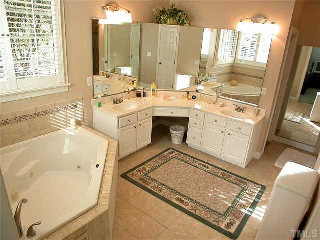 6812 Cool Pond Road Raleigh, NC 27613 - Photo 14 of 25 Photo 14