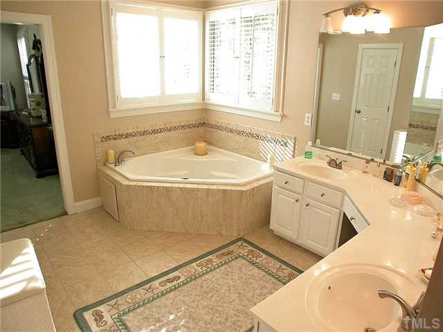 6812 Cool Pond Road Raleigh, NC 27613 - Photo 15 of 25 Photo 15