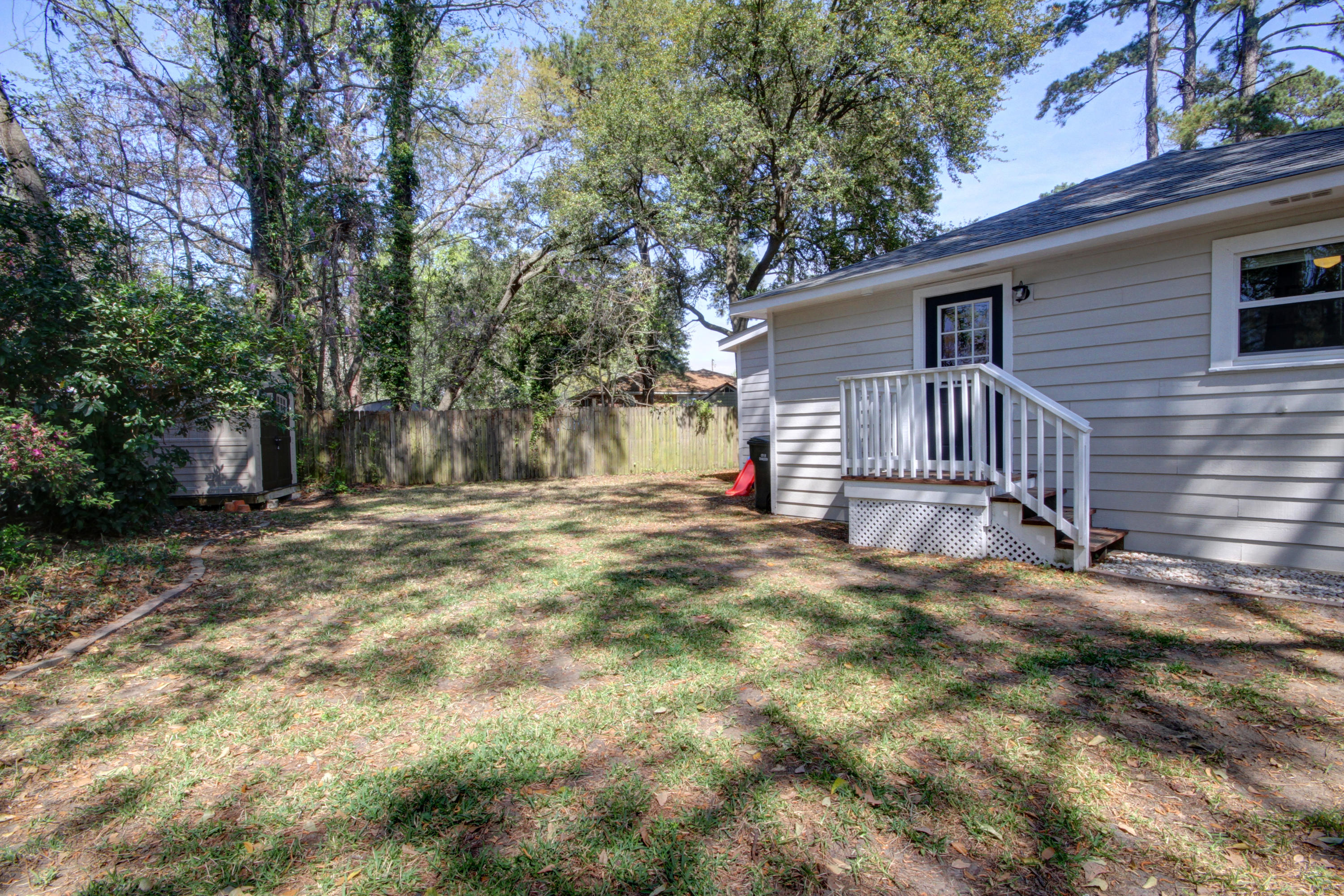 1104 Keats Road Charleston, SC 29407 - Photo 22 of 25 Backyard