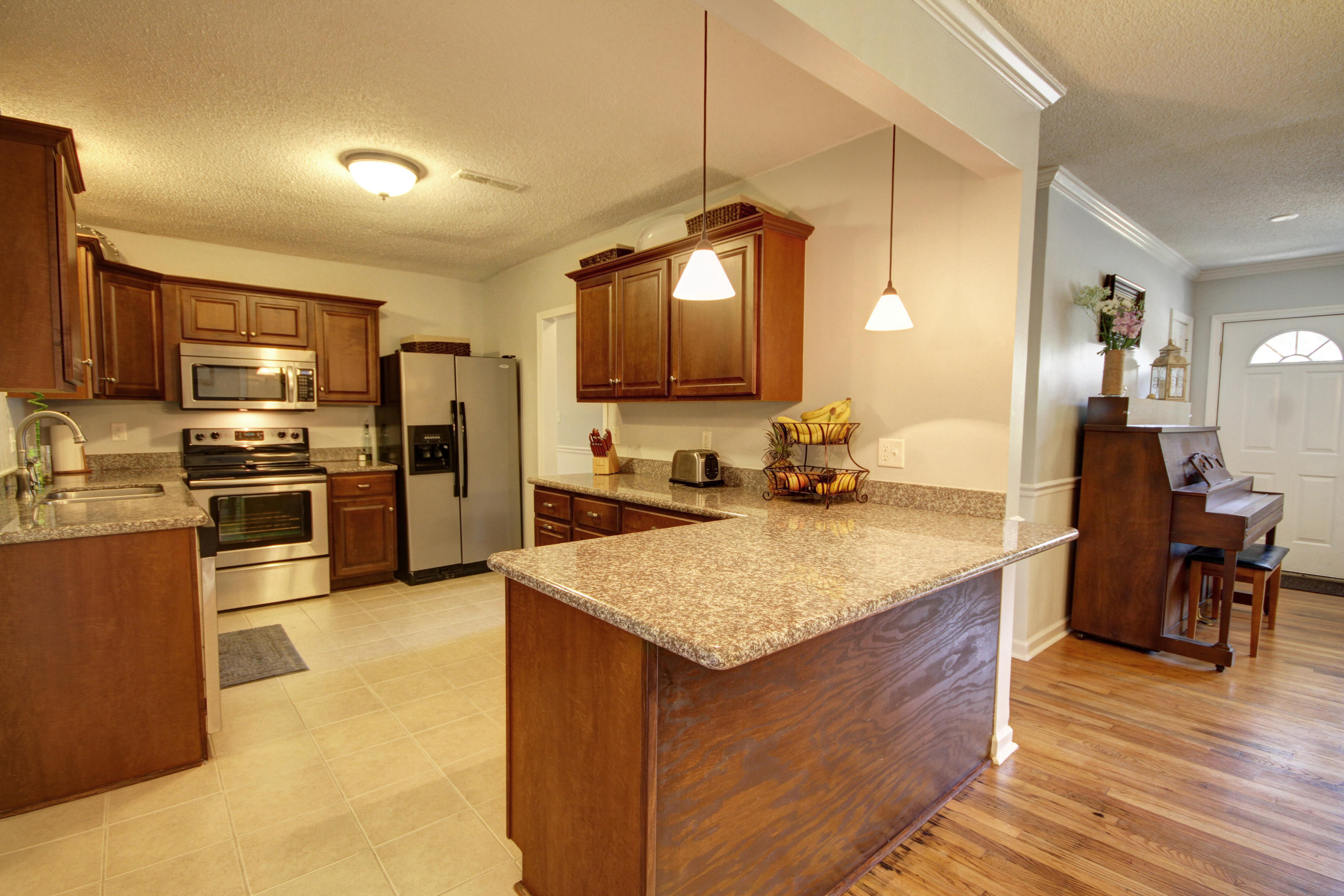 1104 Keats Road Charleston, SC 29407 - Photo 9 of 25 Renovated Kitchen