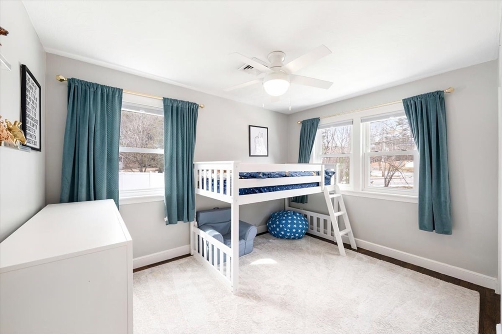 2 Stagecoach Road Medfield, MA 02052 - Photo 16 of 35