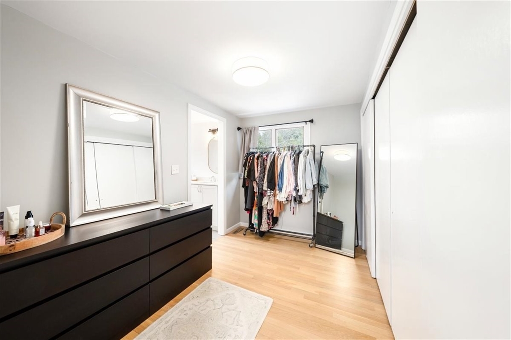 2 Stagecoach Road Medfield, MA 02052 - Photo 21 of 35