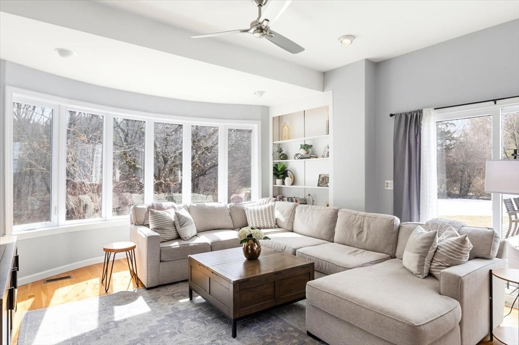 2 Stagecoach Road Medfield, MA 02052 - Photo 26 of 35