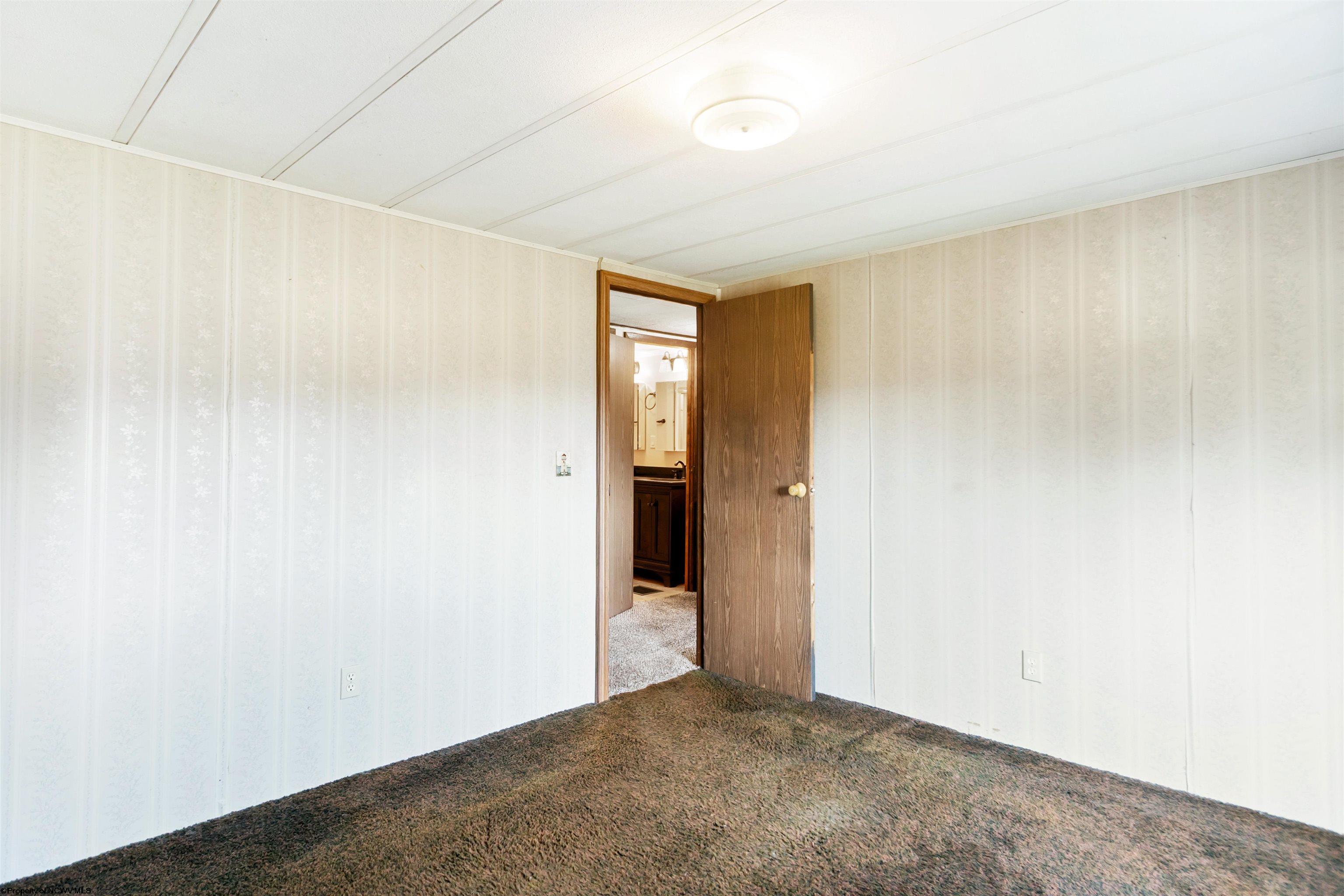 1526 Zinn Chapel Road Reedsville, WV 26547 - Photo 30 of 48 Gallery Image 30
