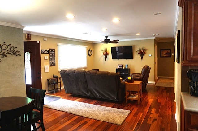 2710 Selzer Road Evansville, IN 47712 - Photo 17 of 30 Gallery Image 17