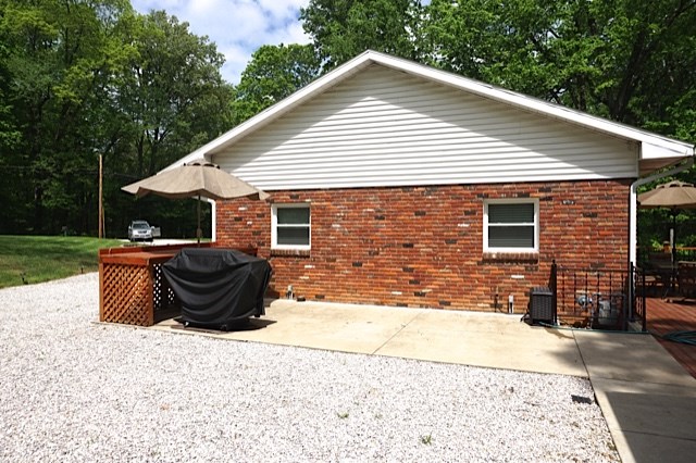 2710 Selzer Road Evansville, IN 47712 - Photo 7 of 30 Gallery Image 7