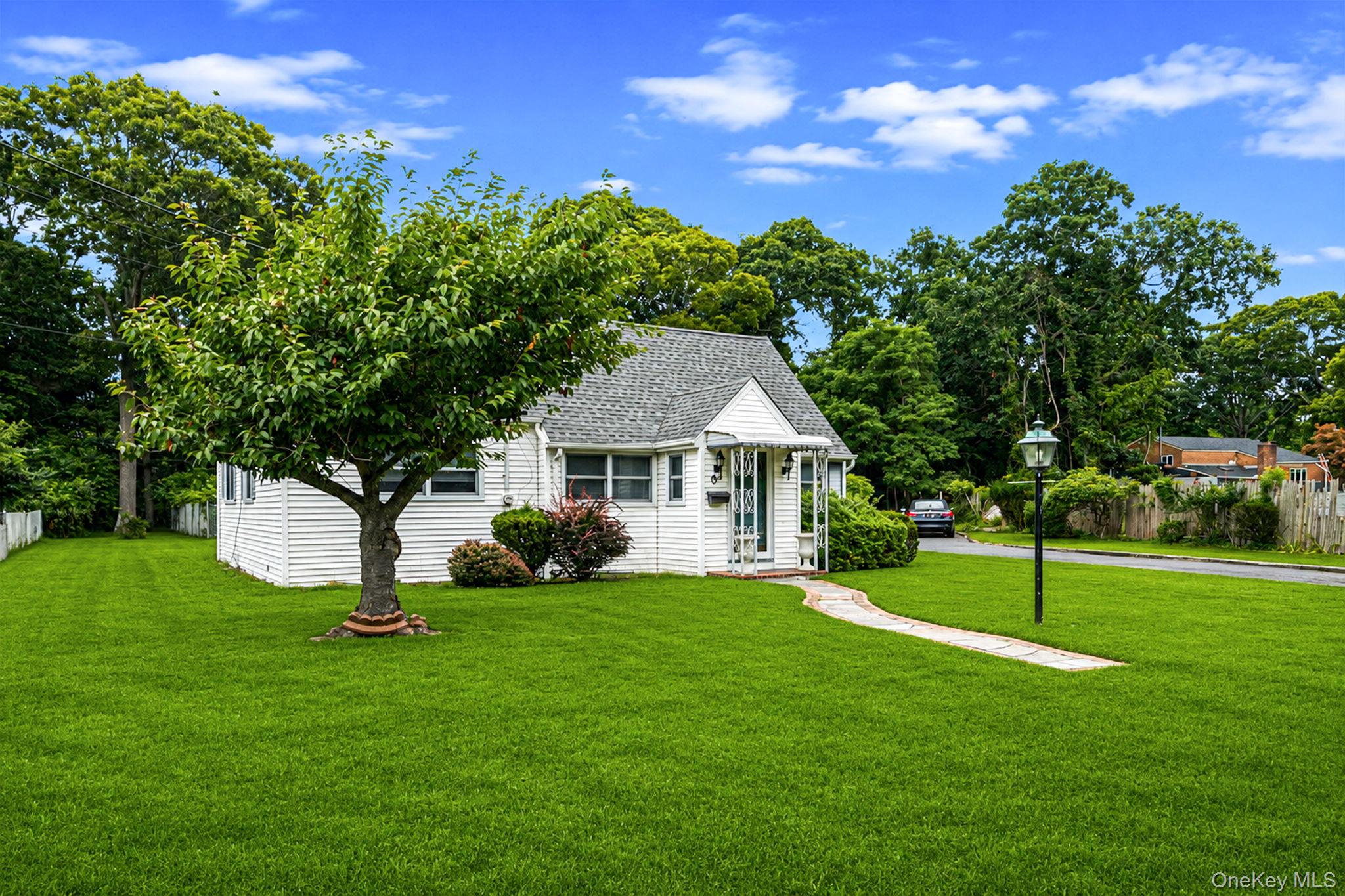 1 East Jackwill Road East Patchogue, NY 11772 - Photo 32 of 32