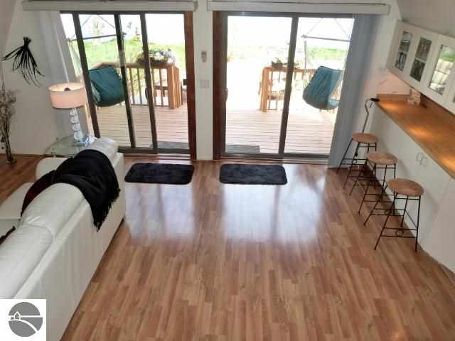 19590 Pleasantview Road Lake Ann, MI 49650 - Photo 27 of 76 1745320-27.JPG