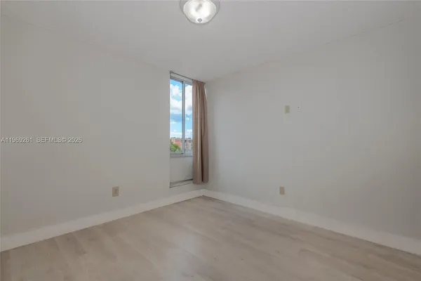 $2,400 | 9150 Fontainebleau Boulevard, Unit 402, Miami, FL 33172