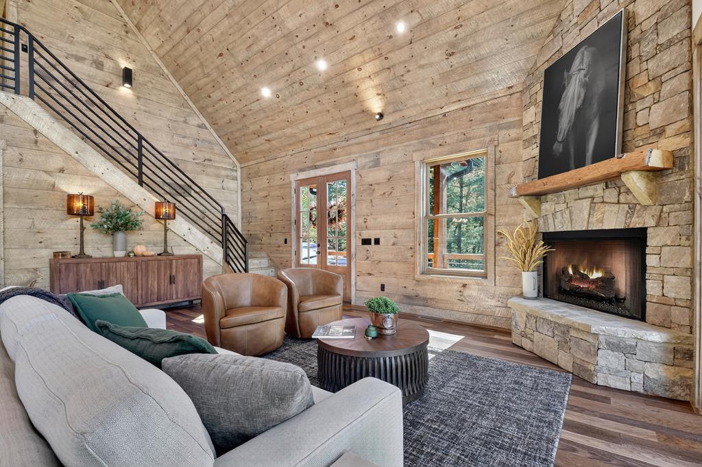 1204 Settler's Ridge Road Ellijay, GA 30540 - Photo 4 of 62