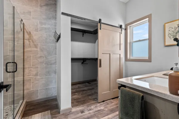 $875,000 | 1751 South Oneida Street, Green Bay, WI 54304