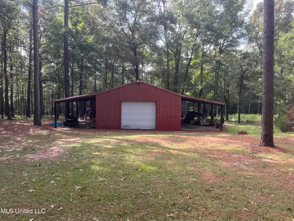 $520,000 | 119 Billy Cochran Drive, Waynesboro, MS 39367