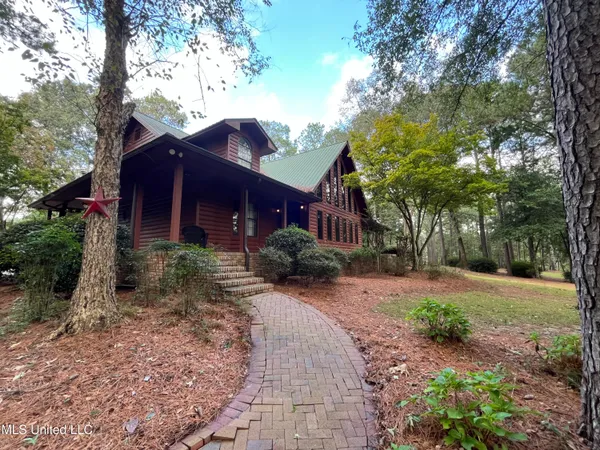 $520,000 | 119 Billy Cochran Drive, Waynesboro, MS 39367