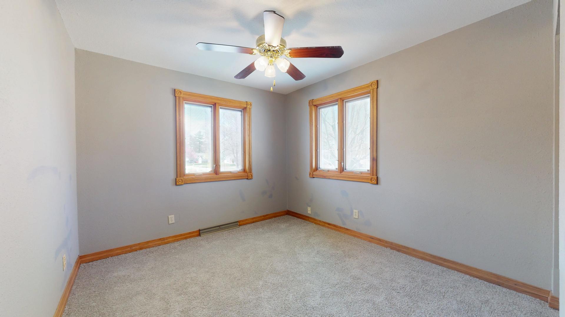 2210 Winchester Drive Champaign, IL 61821 - Photo 8 of 15