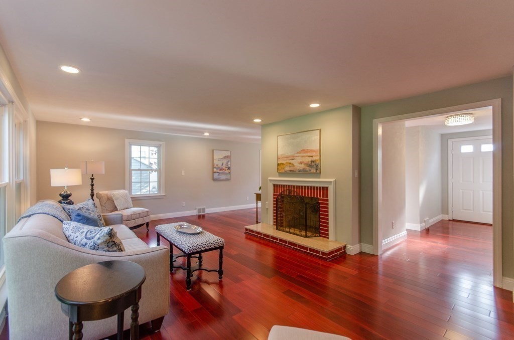 131 Viscount Road Longmeadow, MA 01106 - Photo 16 of 42