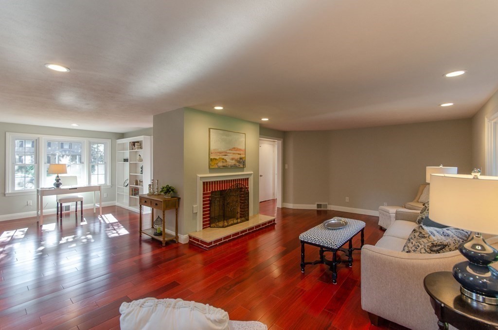 131 Viscount Road Longmeadow, MA 01106 - Photo 18 of 42