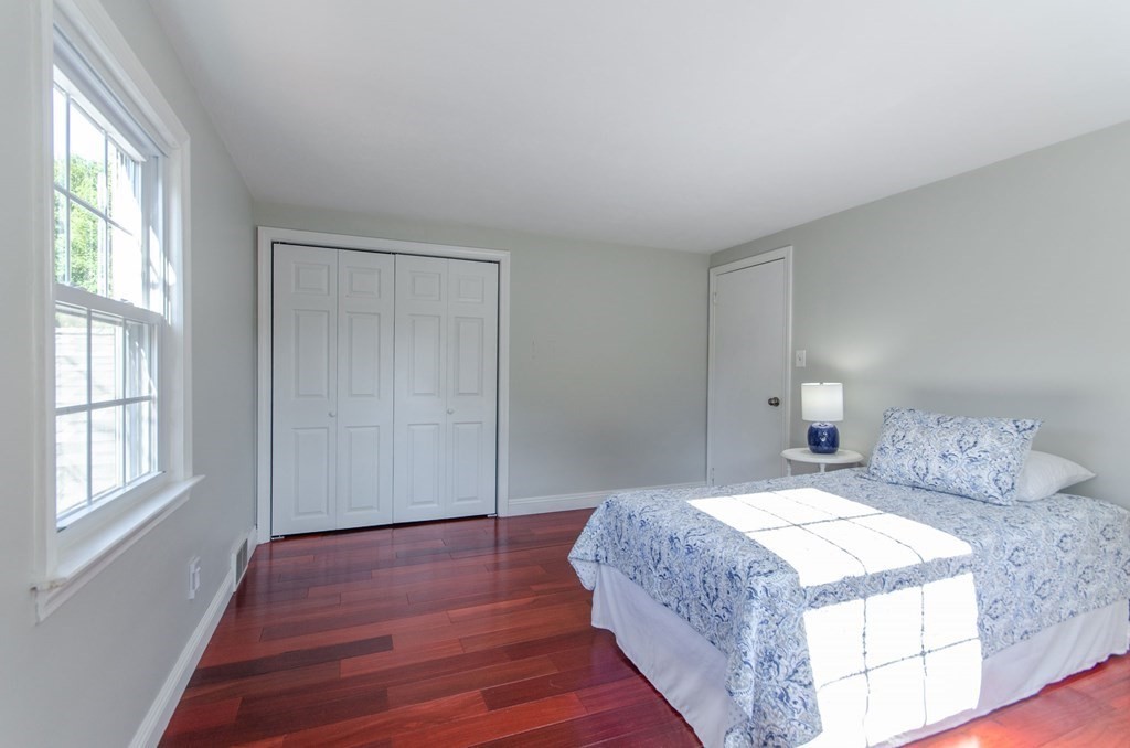 131 Viscount Road Longmeadow, MA 01106 - Photo 33 of 42