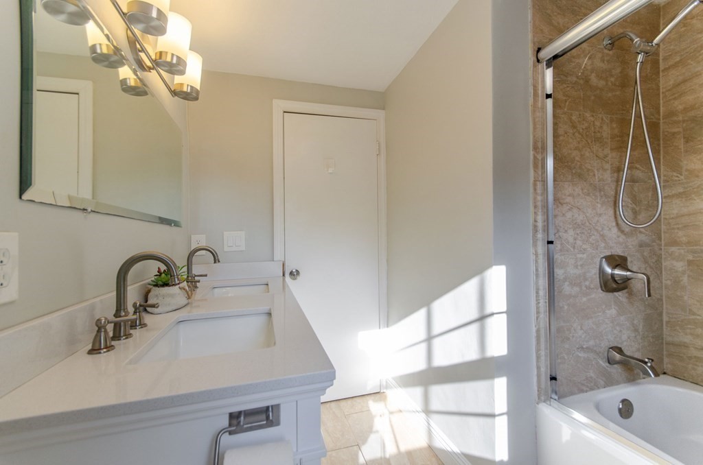 131 Viscount Road Longmeadow, MA 01106 - Photo 35 of 42