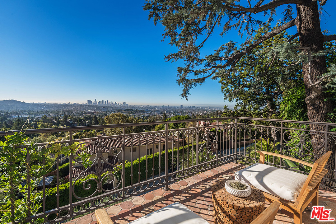 2426 Chislehurst Drive Los Angeles, CA 90027 - Photo 16 of 43 a view of balcony with city view