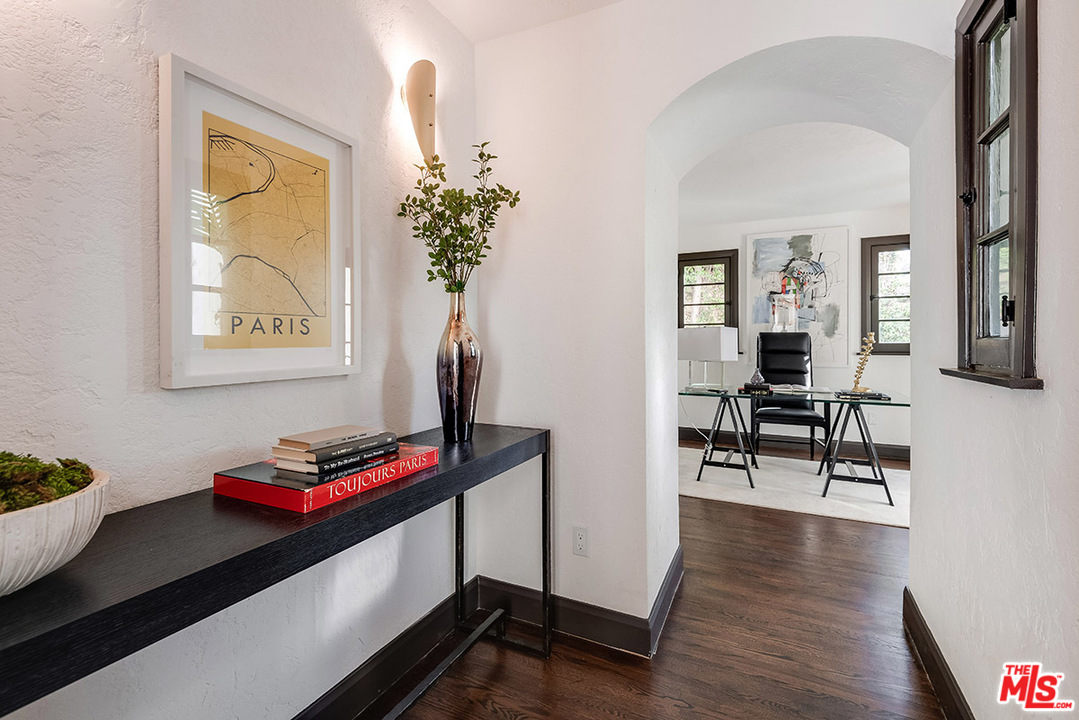 2426 Chislehurst Drive Los Angeles, CA 90027 - Photo 20 of 43 a living room with furniture and a wooden floor
