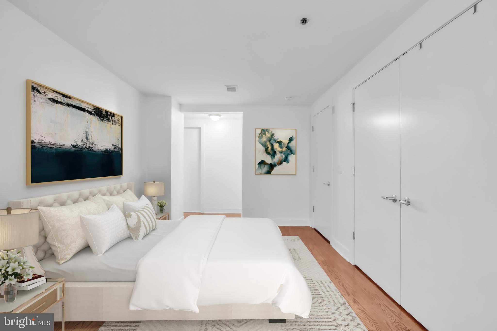 300 North 3rd Street, Unit 102 Philadelphia, PA 19106 - Photo 14 of 32