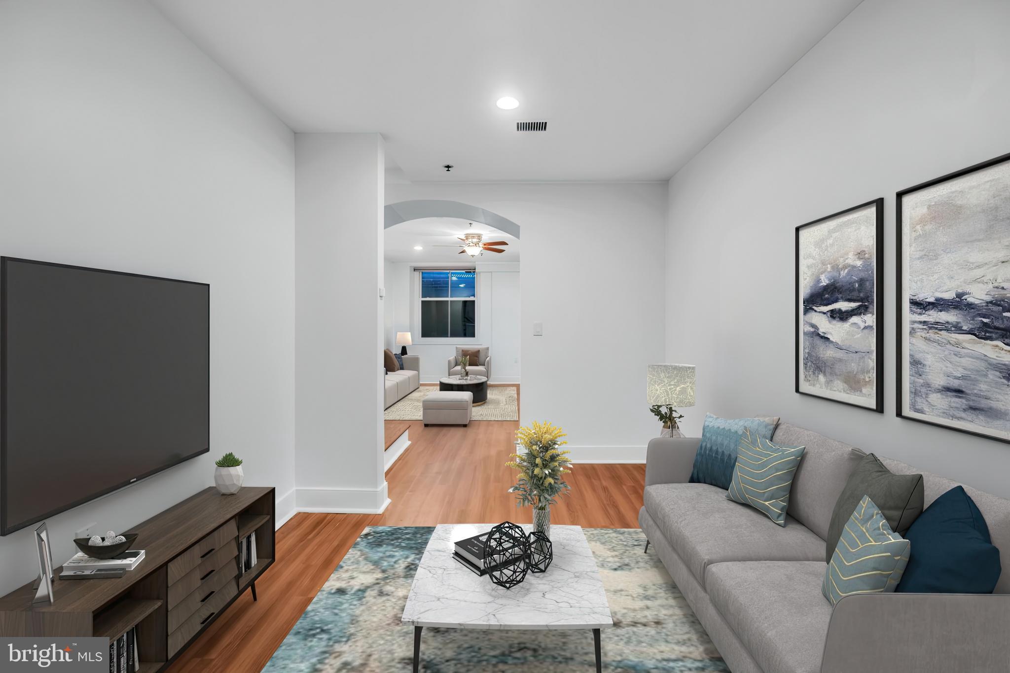 300 North 3rd Street, Unit 102 Philadelphia, PA 19106 - Photo 20 of 32